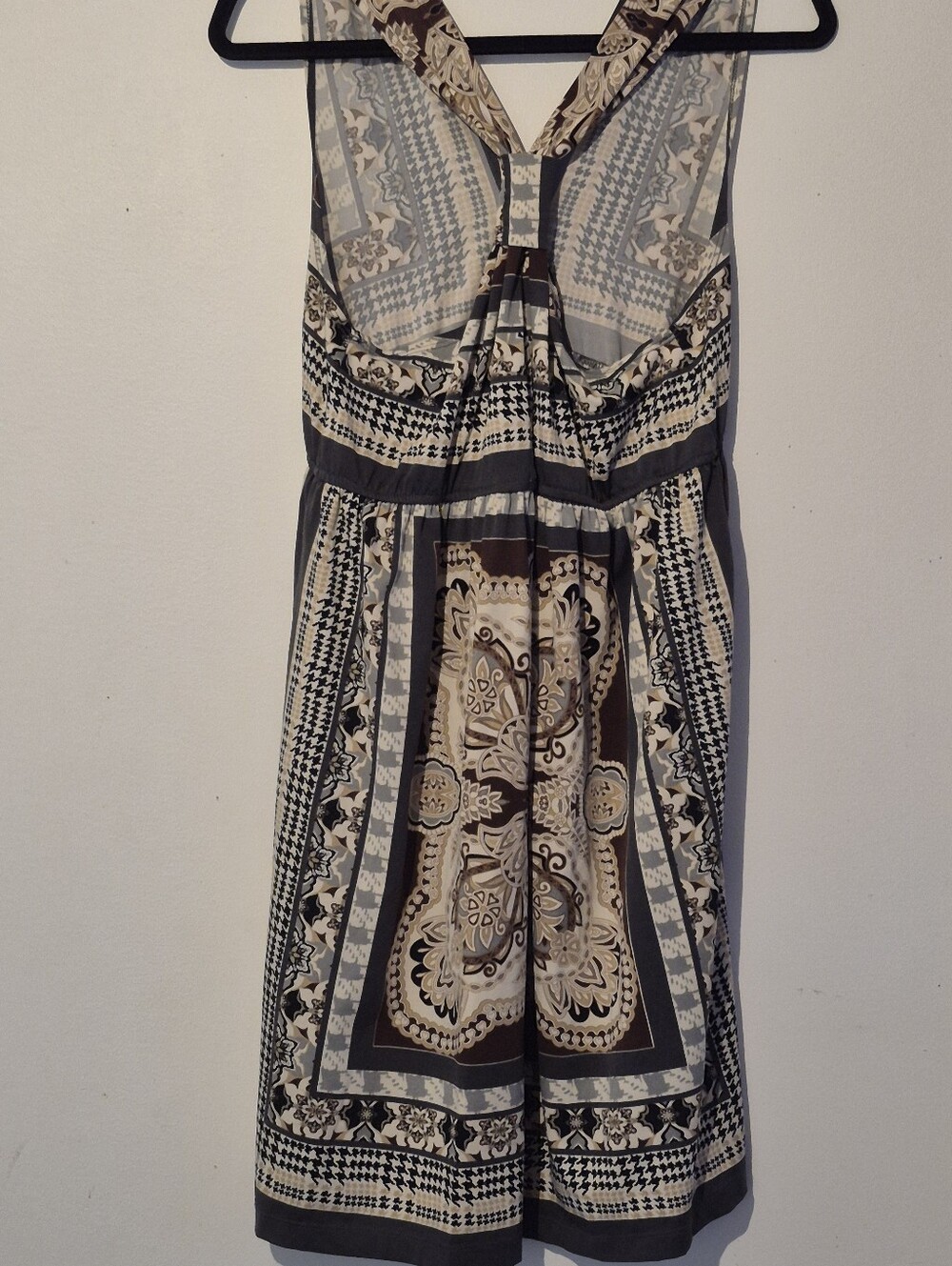 Dress - Picture 5 of 6